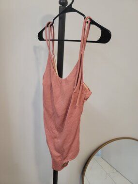 Albion Fit The Natalie One Piece Swimsuit Size L Pink Shoulder Tie